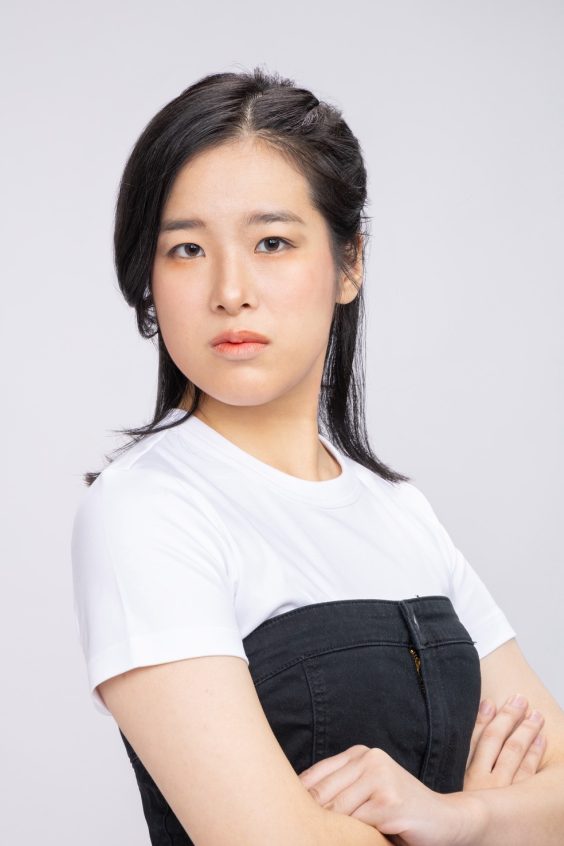 畔柳真衣のプロフィール写真3